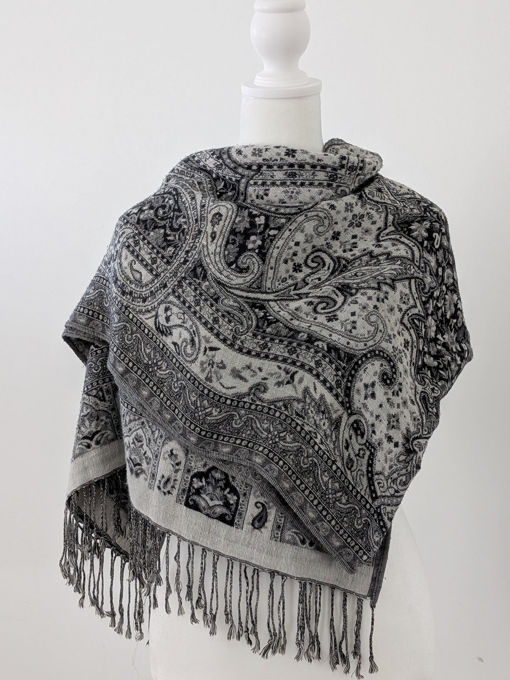 Boho Shawl Paisley Pashmina Scarf Black White Jacquard Pattern Fridge Oversized